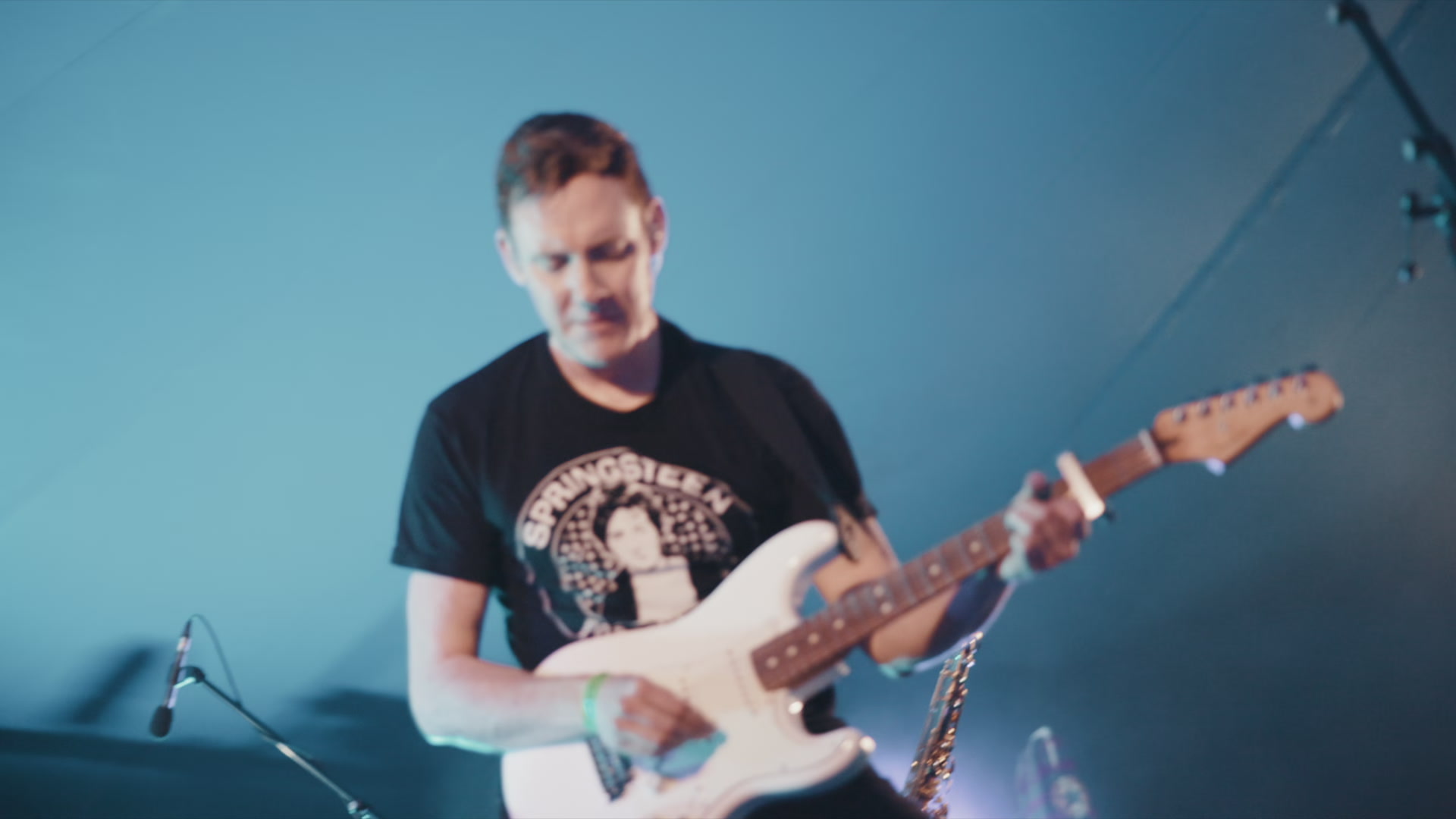 Frame from Tribute Fest Live video