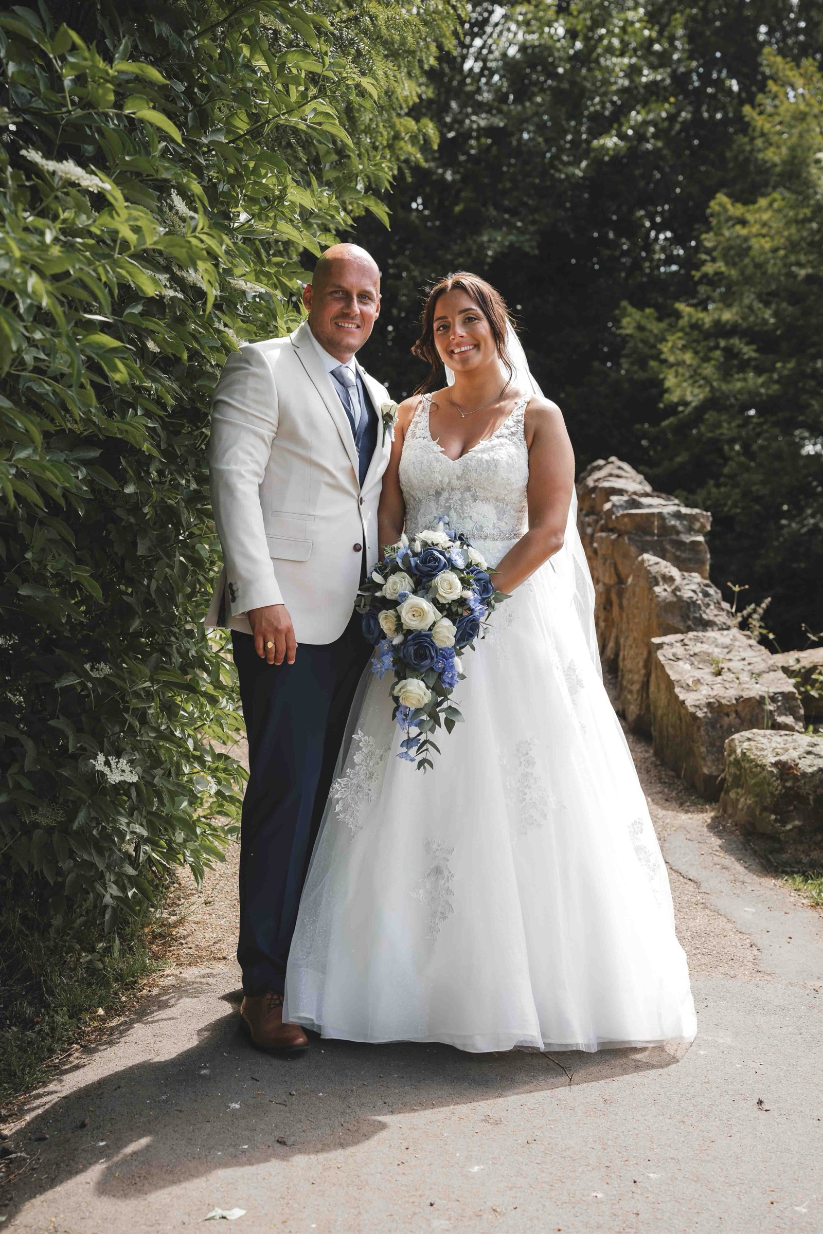 Drinks reception in the courtyard — relaxed Northumberland wedding